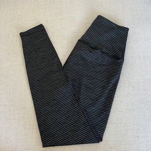Beyond Yoga Striped Leggings High Rise Grey Black Size Large